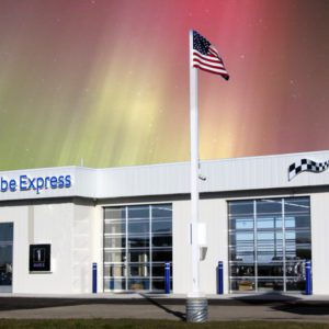 _MG_3256briter_w-northern lights ultraclear full vision garage doors